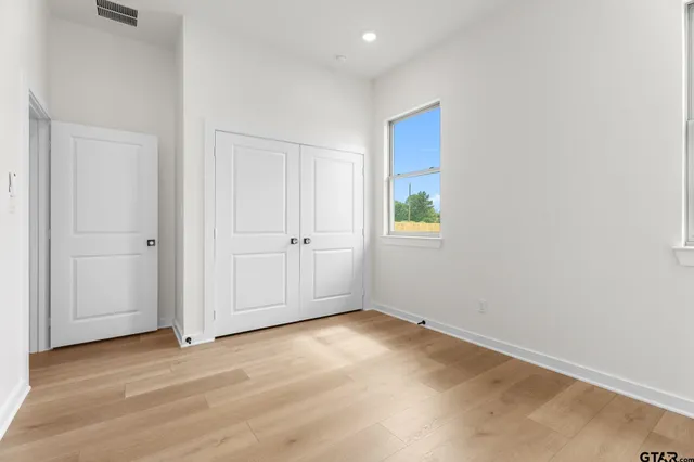 $405,000 | 15362 County Road 1100, Tyler, TX 75703