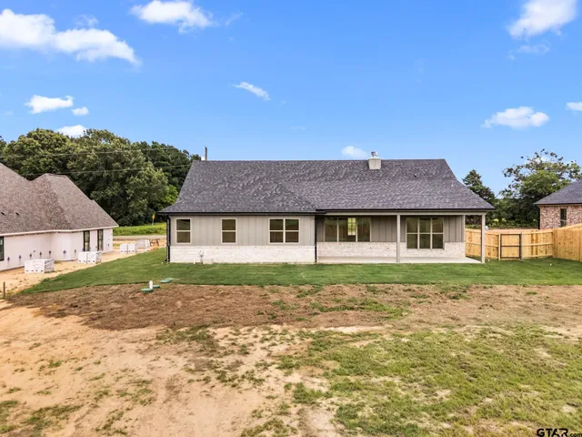 $405,000 | 15362 County Road 1100, Tyler, TX 75703