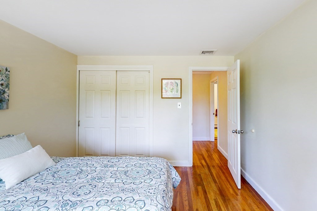 21 Squire Road Winchester, MA 01890 - Photo 19 of 38