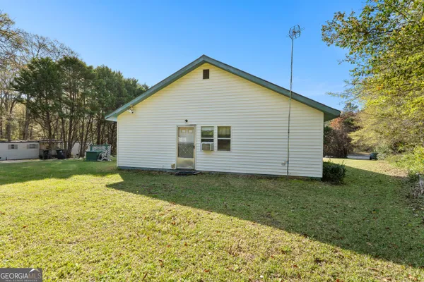 $150,000 | 2537 Barnesville Highway, The Rock, GA 30286