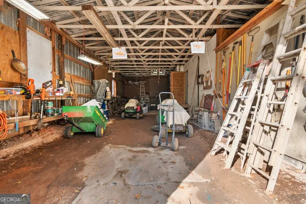 $150,000 | 2537 Barnesville Highway, The Rock, GA 30286