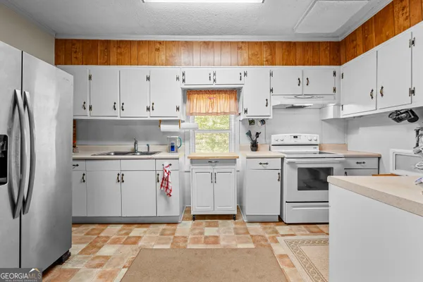 $150,000 | 2537 Barnesville Highway, The Rock, GA 30286