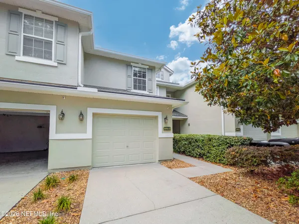 $235,000 | 3690 Creswick Circle, Unit B, Orange Park, FL 32065