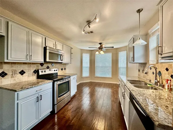 $2,050 | 314 Lake Texoma Drive, Wylie, TX 75098