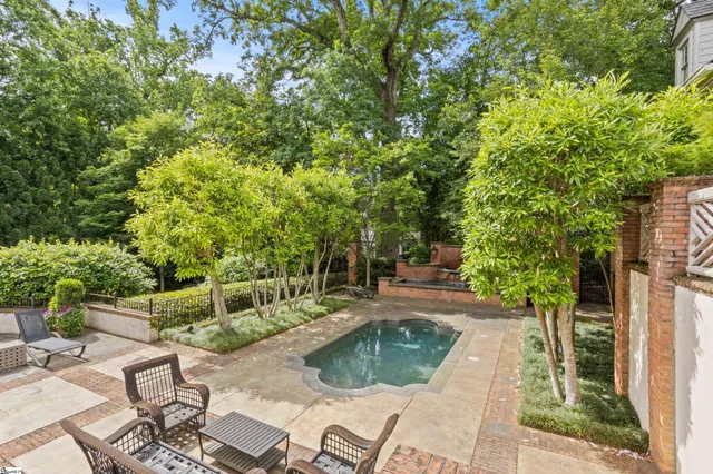 $5,999,601 | 540 Crescent Avenue, Greenville, SC 29601