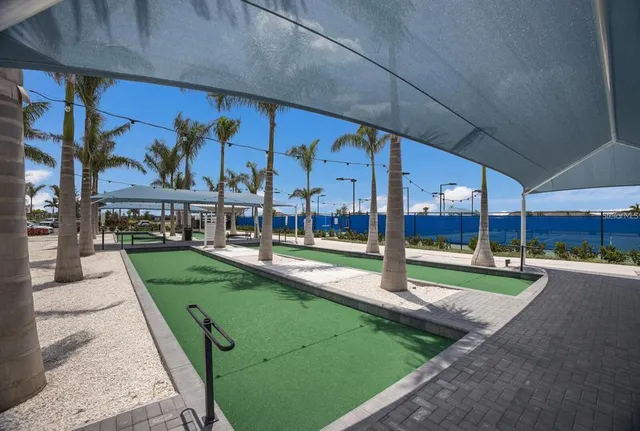 a view of a tennis court