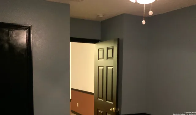 $1,625 | 5146 Erickson Bluff, San Antonio, TX 78247