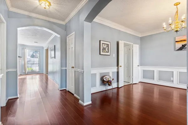 $2,600 | 6419 Sutter Park Lane, Houston, TX 77066