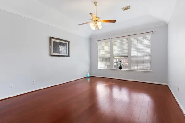 $2,600 | 6419 Sutter Park Lane, Houston, TX 77066