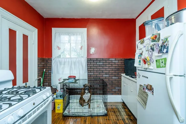 $1,000,000 | 495 Warren Street, Boston, MA 02121