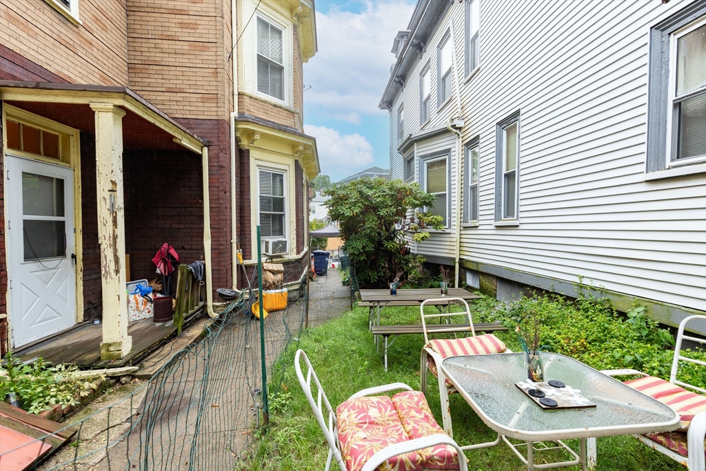 495 Warren Street Boston, MA 02121 - Photo 22 of 24