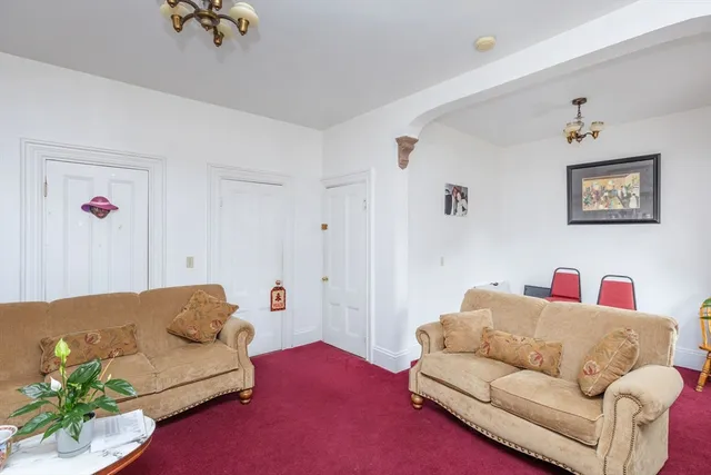 $1,000,000 | 495 Warren Street, Boston, MA 02121