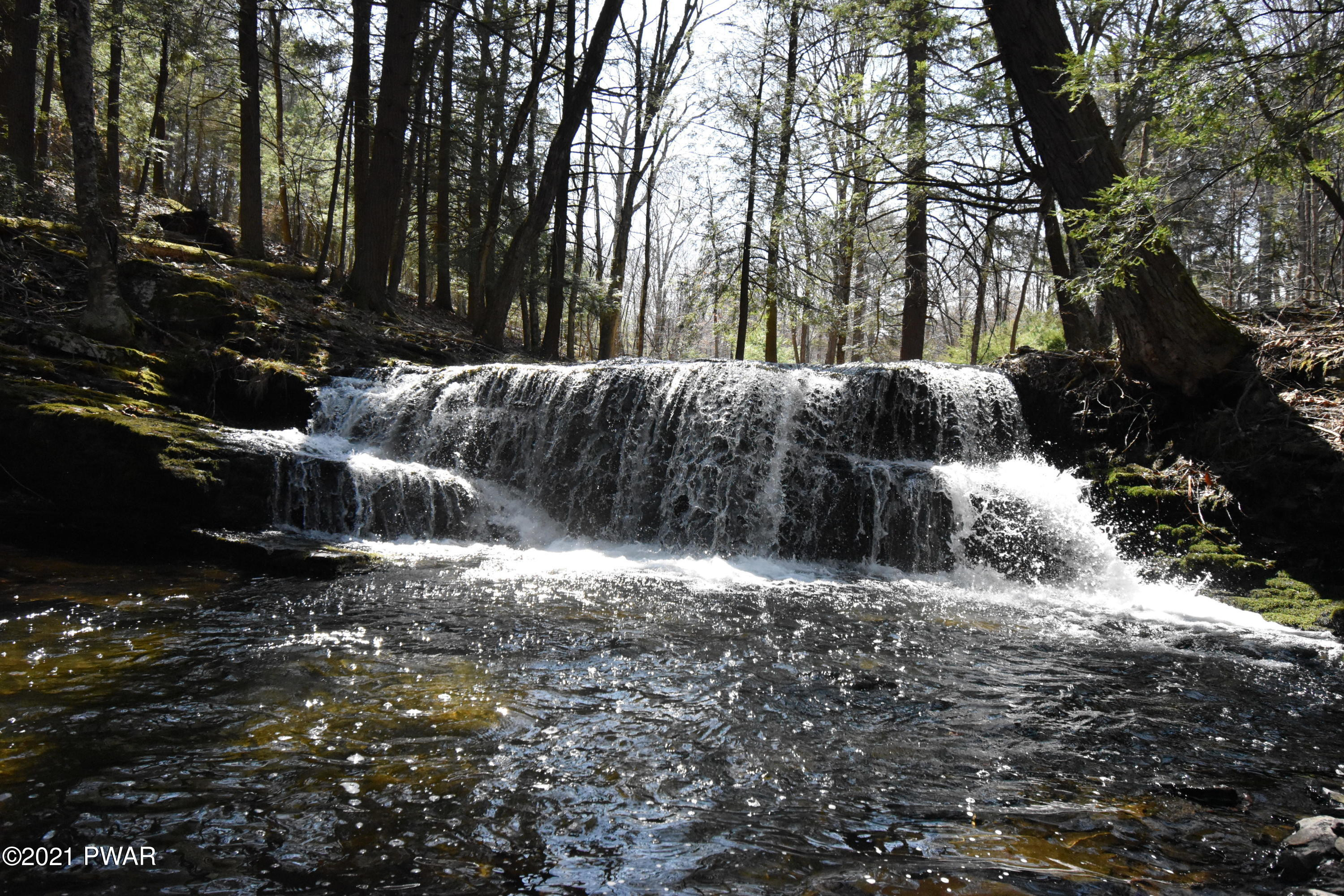 FALLS