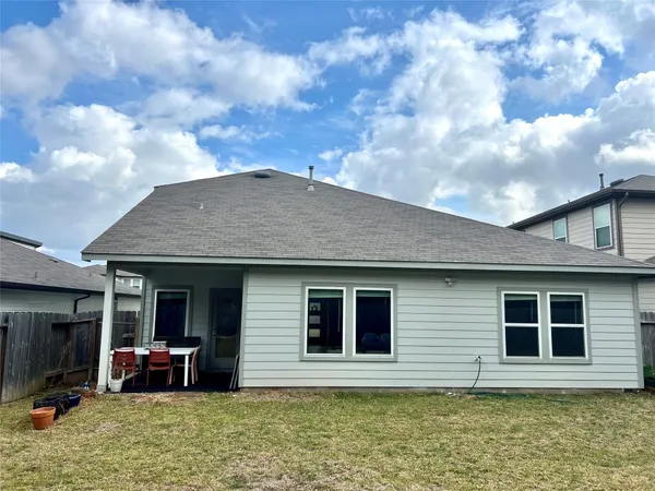 $2,000 | 14233 Wonder Lake Lane, Conroe, TX 77384