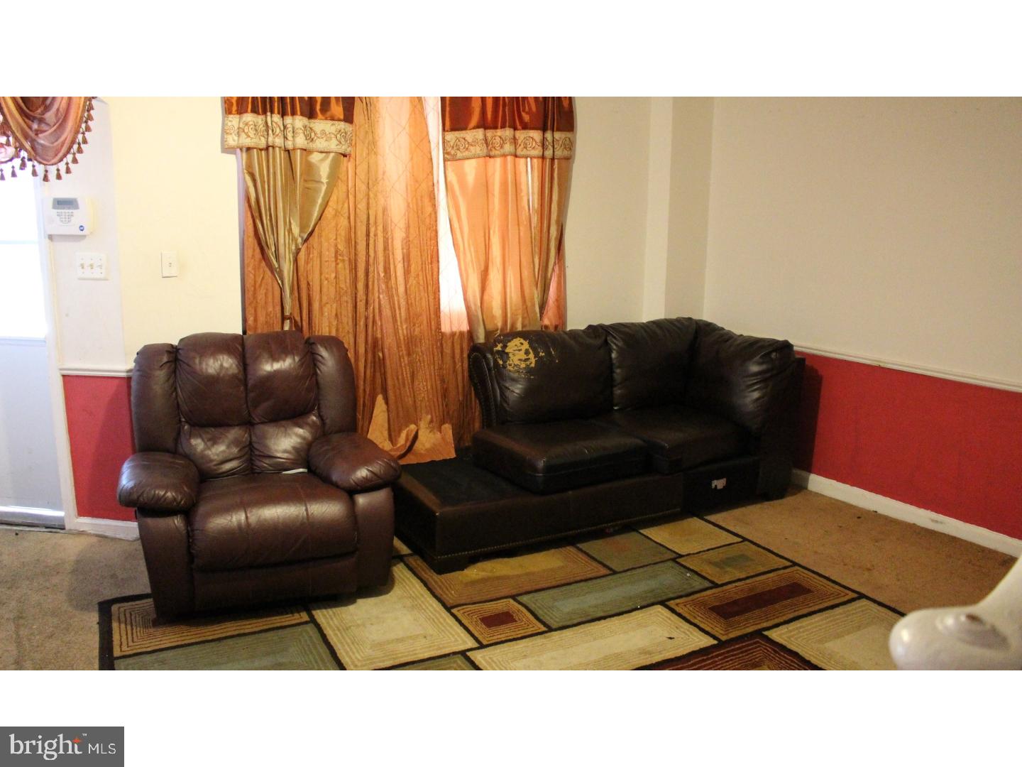 327 Hampden Road Upper Darby, PA 19082 - Photo 7 of 25