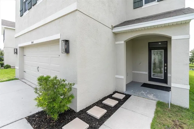 $2,800 | 7543 Tuscan Bay Circle, Wesley Chapel, FL 33545