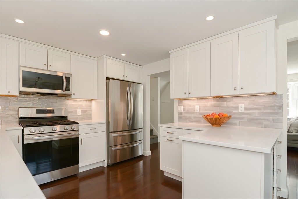 99 Dorset Road Holliston, MA 01746 - Photo 10 of 32 Gallery Image 10