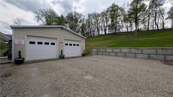 $260,000 | 203 Colvin Road, Greensboro, PA 15338