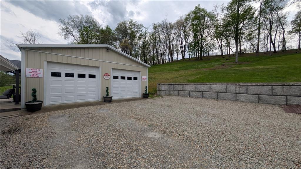 203 Colvin Road Greensboro, PA 15338 - Photo 17 of 20