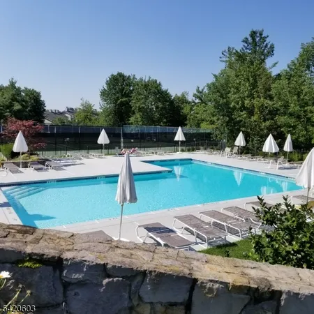 $455,000 | 16 Dunbar Court, Bedminster, NJ 07921