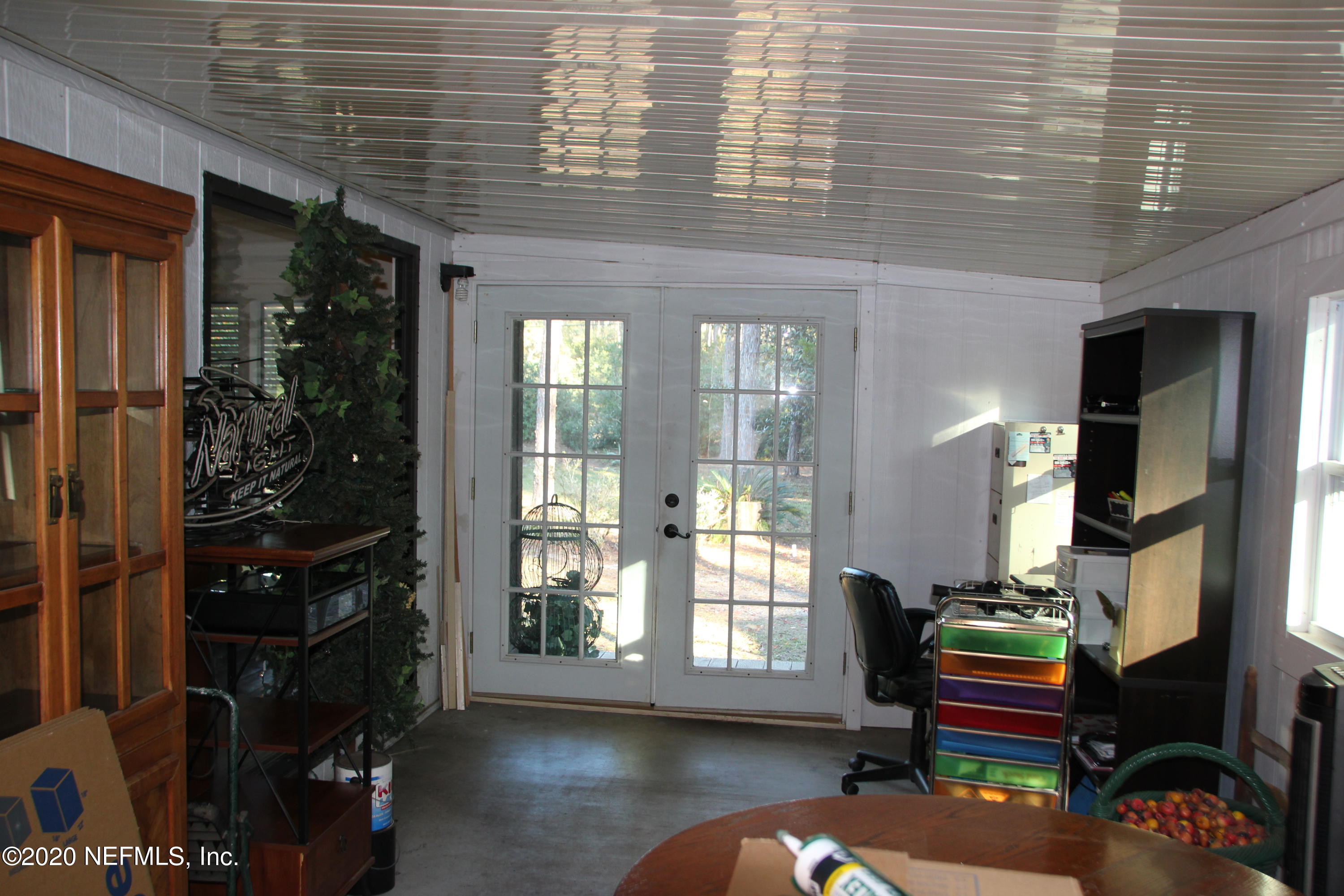 139 Whispering Pines Road Georgetown, FL 32139 - Photo 13 of 42 Craft Room off Great Room