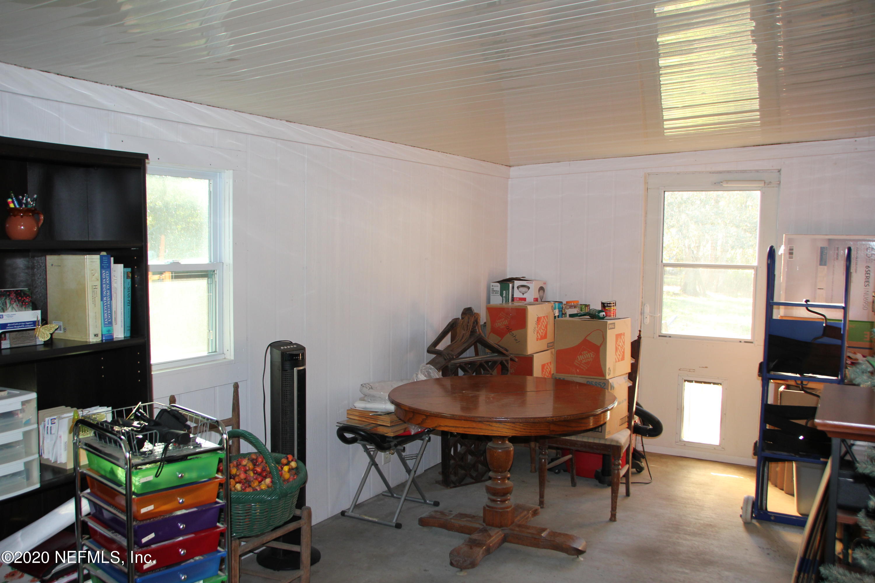 139 Whispering Pines Road Georgetown, FL 32139 - Photo 14 of 42 Craft Room