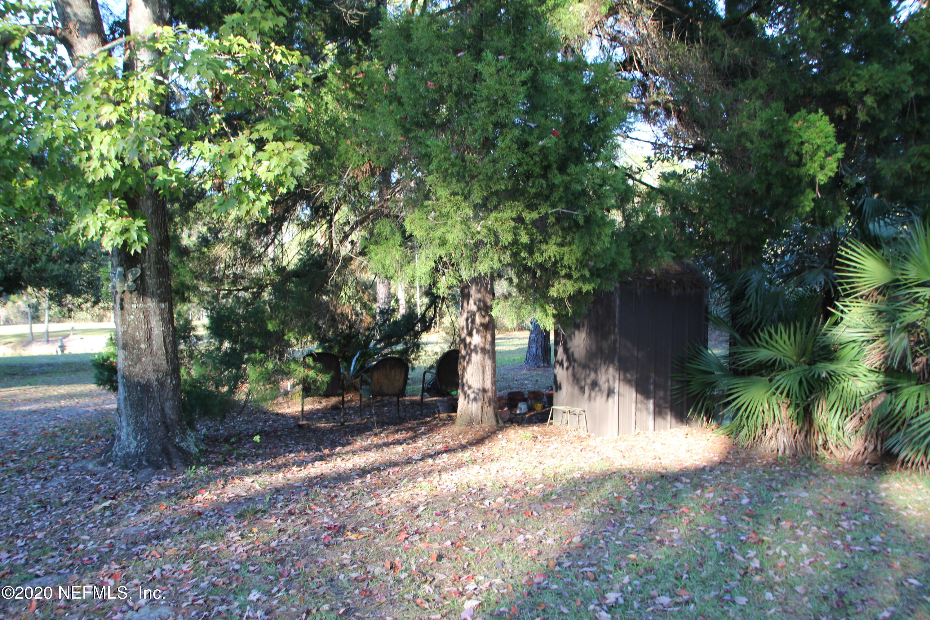 139 Whispering Pines Road Georgetown, FL 32139 - Photo 31 of 42 Front Yard