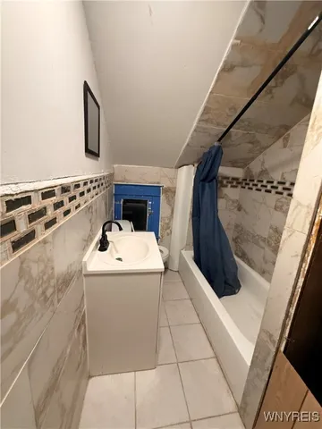 $109,876 | 1116 La Salle Avenue, Niagara Falls, NY 14301