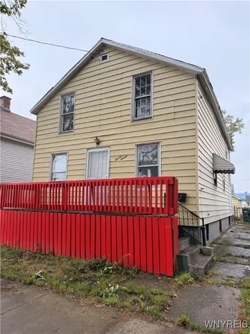 $109,876 | 1116 La Salle Avenue, Niagara Falls, NY 14301