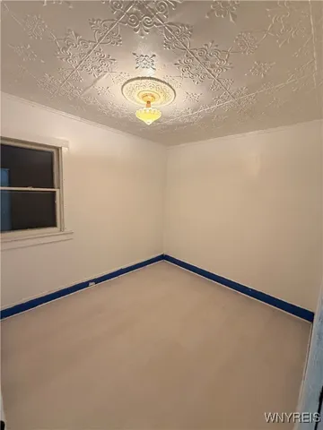 $109,876 | 1116 La Salle Avenue, Niagara Falls, NY 14301