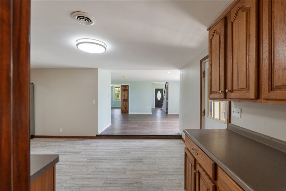10180 Valley Road Ossian, NY 14437 - Photo 6 of 44