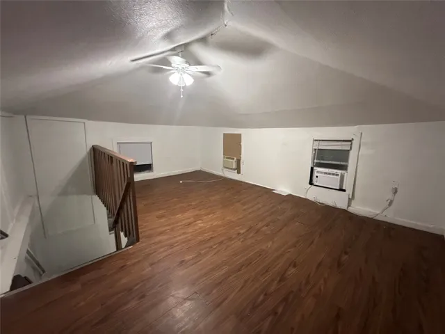 $165,000 | 220 Stratford Court, San Antonio, TX 78223