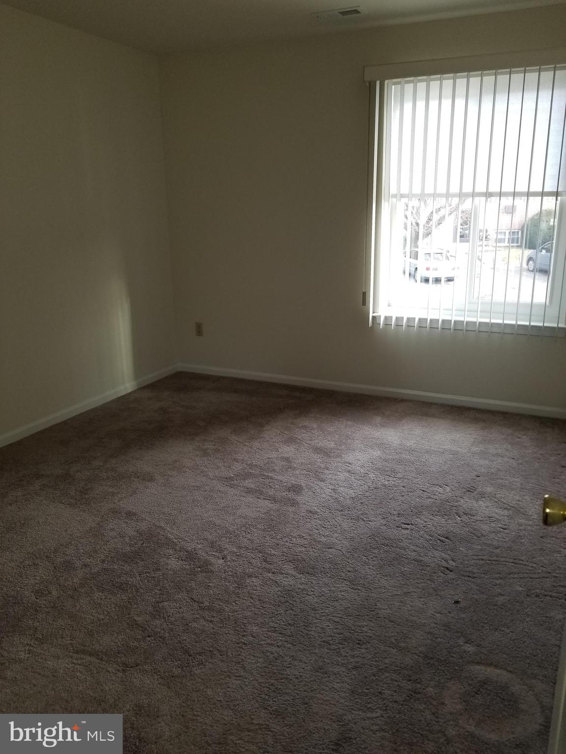 2089 Welsh Road, Unit D4 Philadelphia, PA 19115 - Photo 20 of 23 2nd Bedroom
