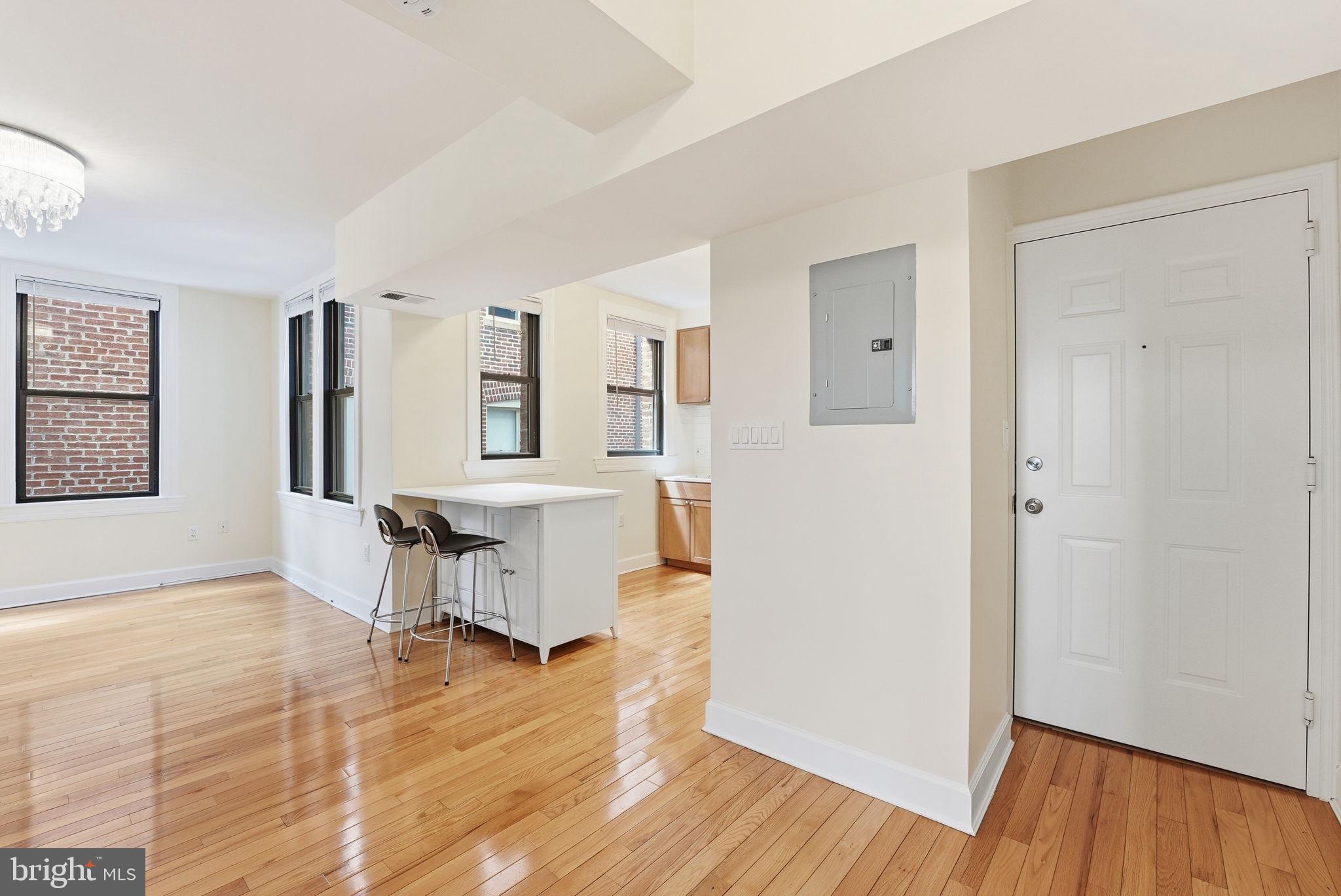 1858 California Street Northwest, Unit 33 Washington, DC 20009 - Photo 29 of 31 Entry to Residence No. 33 | Move-in Ready!