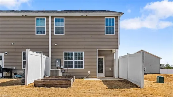 $239,000 | 5665 Carrington Lane, Unit 12, Trinity, NC 27370