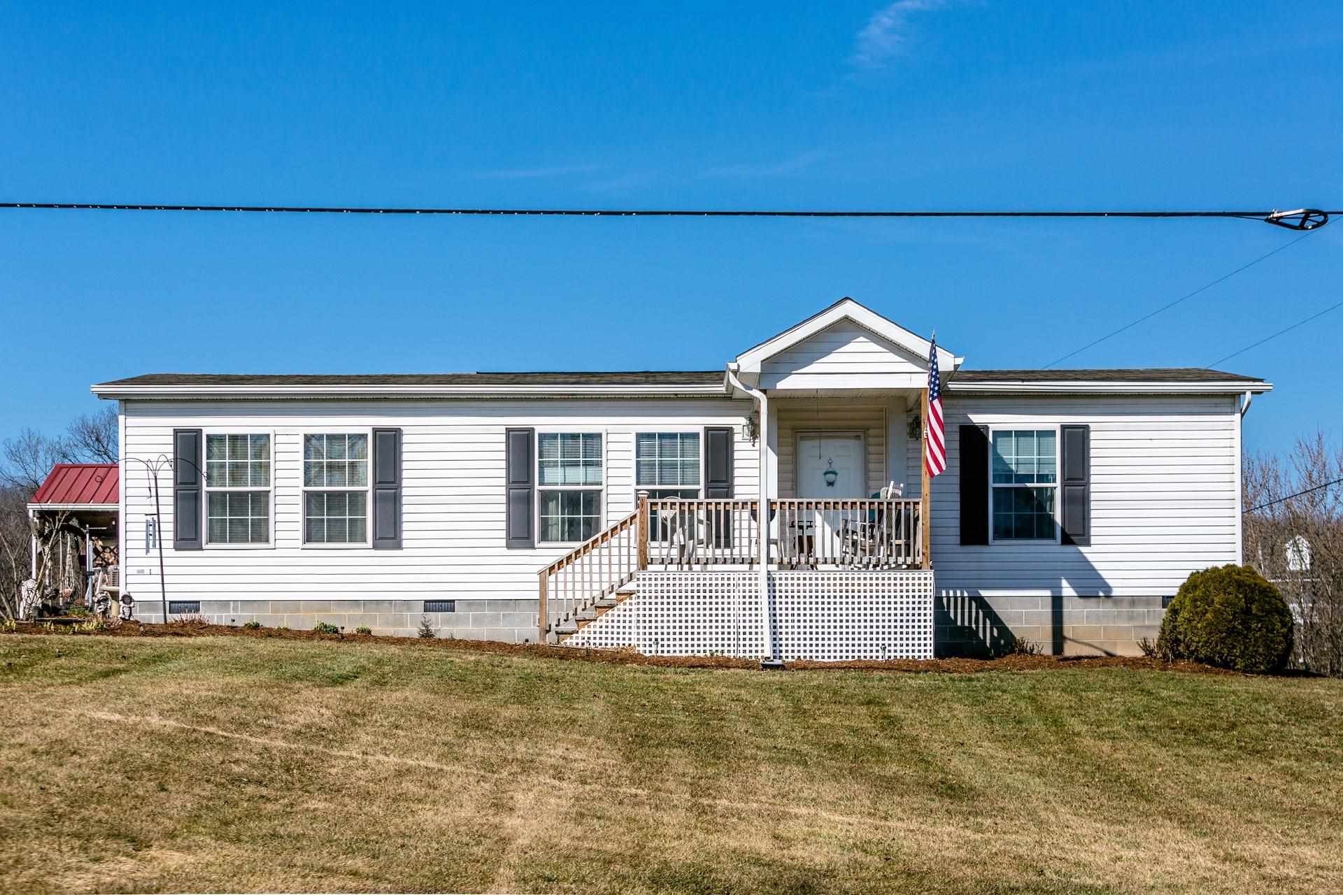 9449 Phillips Store Road Broadway, VA 22815 - Photo 17 of 30 Gallery Image 17