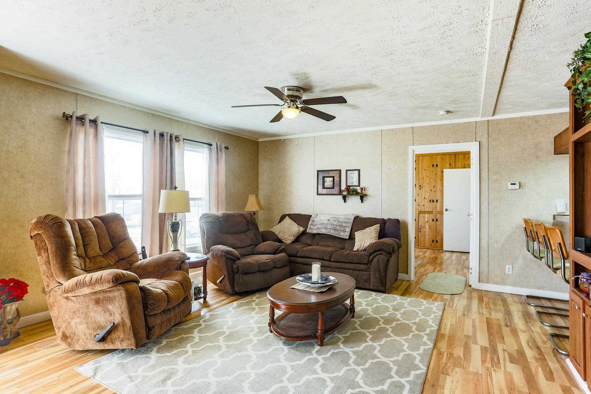 9449 Phillips Store Road Broadway, VA 22815 - Photo 4 of 30 Gallery Image 4
