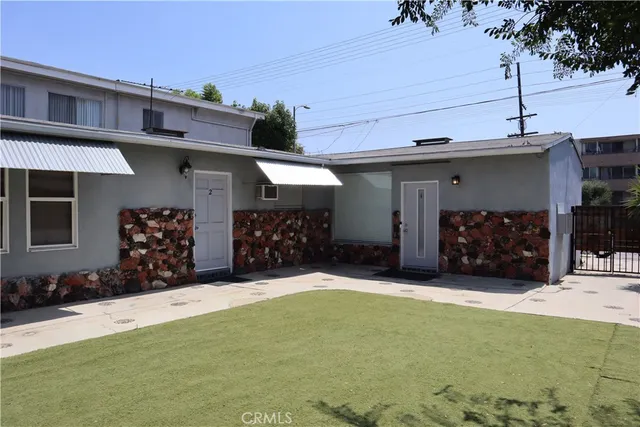 $2,995,000 | 12315 Burbank Boulevard, Valley Village, CA 91607