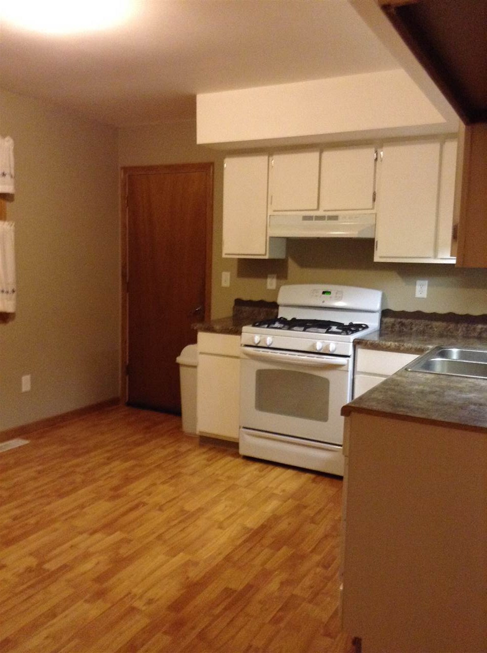 303 Eastbrook Drive Decatur, IN 46733 - Photo 10 of 12