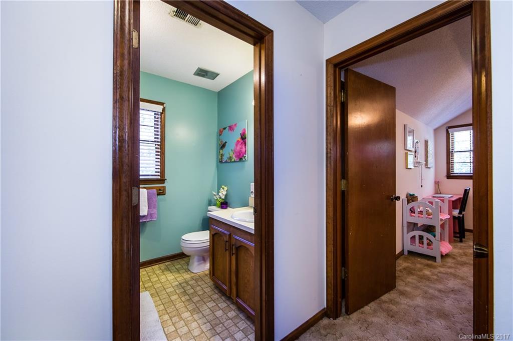 513 Ralph Handsel Boulevard Stanley, NC 28164 - Photo 13 of 24 Gallery Image 13