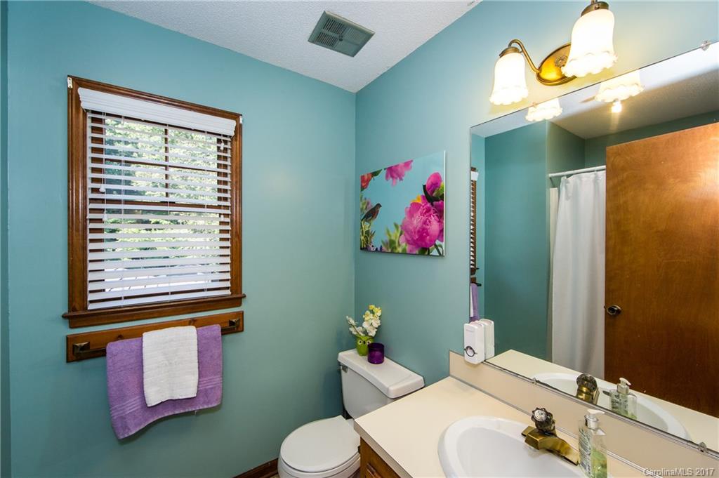 513 Ralph Handsel Boulevard Stanley, NC 28164 - Photo 16 of 24 Gallery Image 16