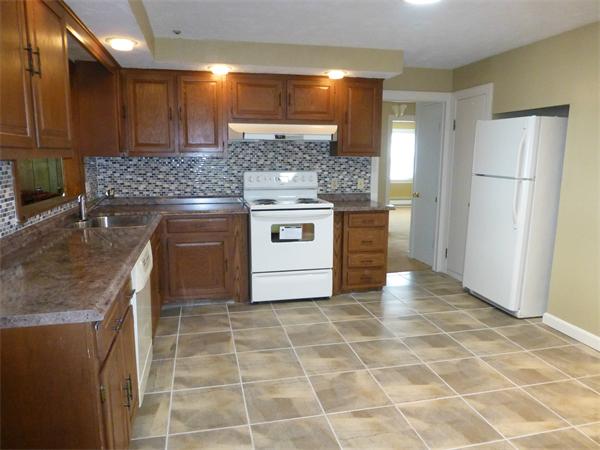 2 A Herbert Road Worcester, MA 01602 - Photo 6 of 21