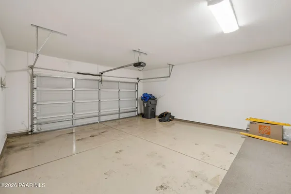 $1,950 | 12668 East Viento Street, Prescott Valley, AZ 86327