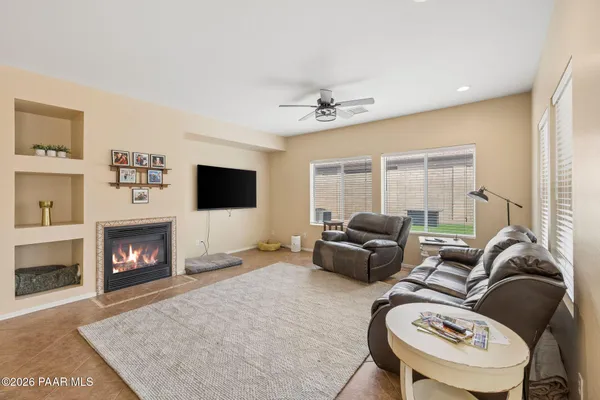 $1,950 | 12668 East Viento Street, Prescott Valley, AZ 86327