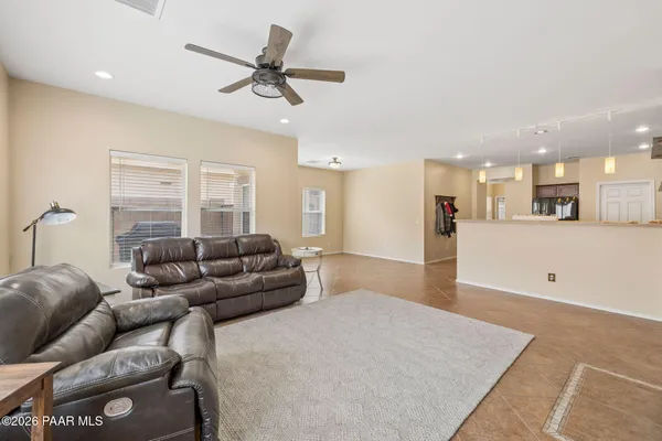 $1,950 | 12668 East Viento Street, Prescott Valley, AZ 86327