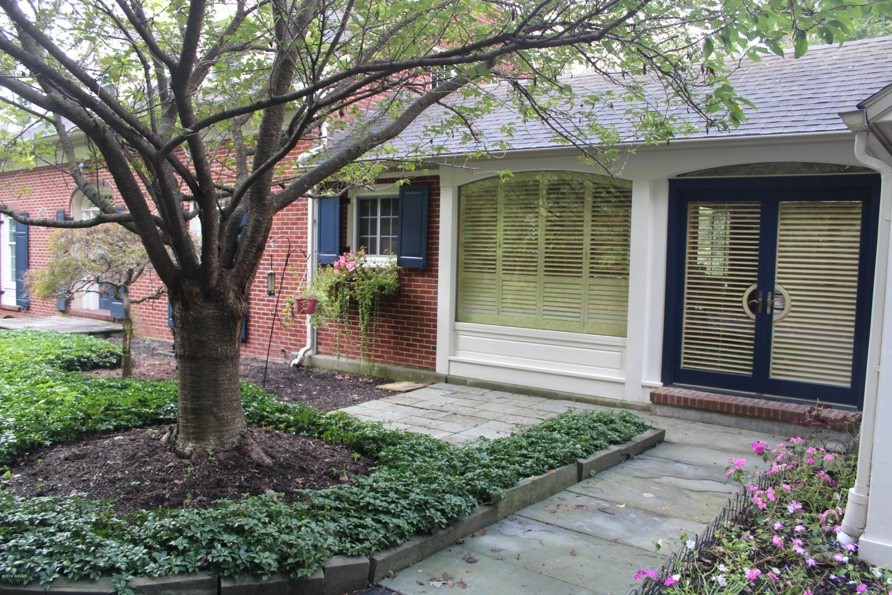 1730 Ravine Road Williamsport, PA 17701 - Photo 7 of 20 Front