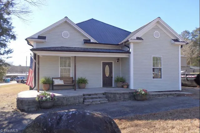 $174,900 | 491 West Peacock Avenue, Denton, NC 27239