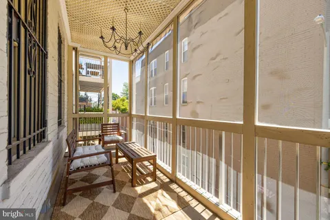 $1,125,000 | 1870 Wyoming Avenue Northwest, Unit 104, Washington, DC 20009