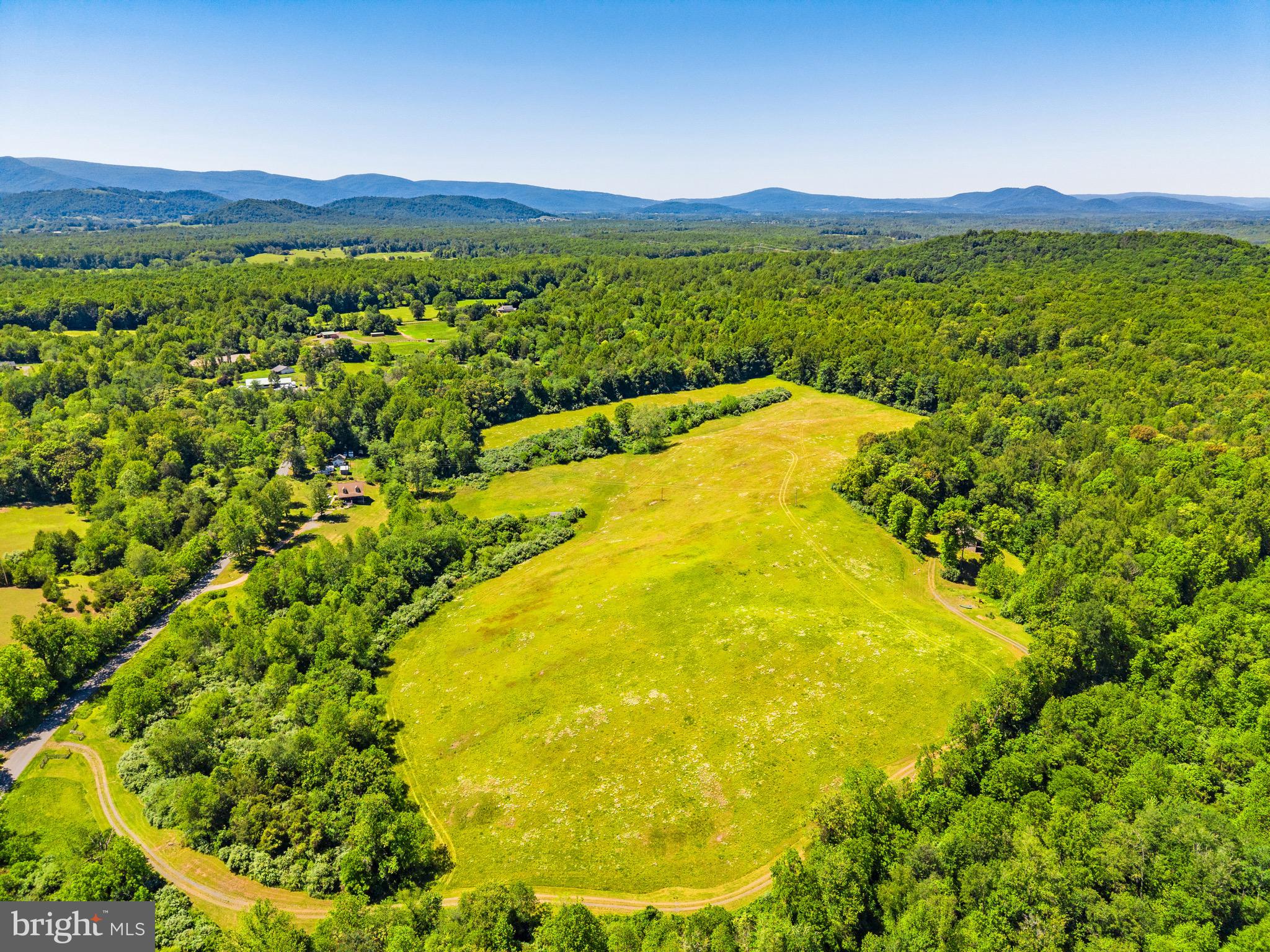 342 South Poes Road Amissville, VA 20106 - Photo 24 of 39
