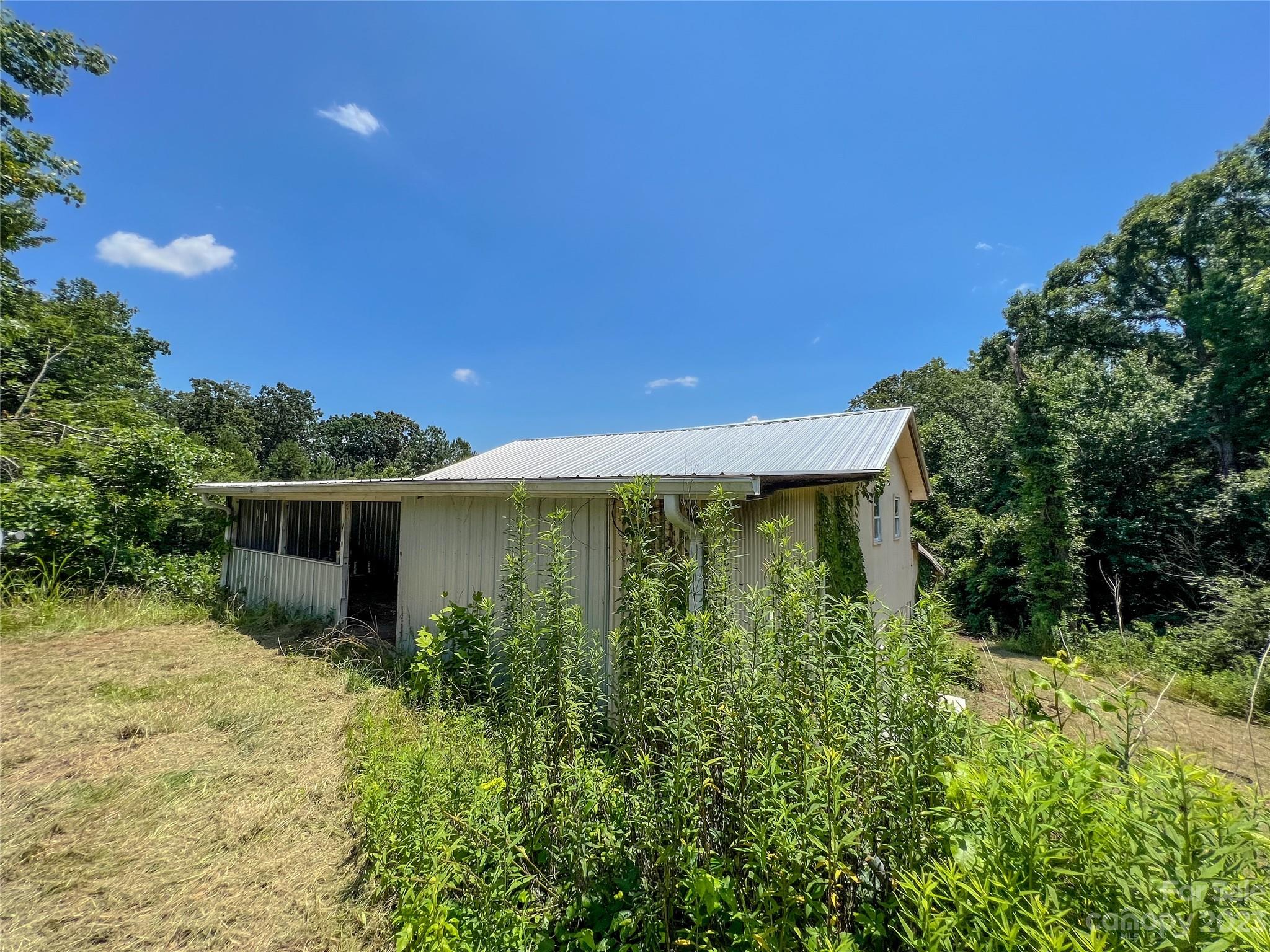 2187 Mt Zion Church Road Alexis, NC 28006 - Photo 10 of 33 Gallery Image 10
